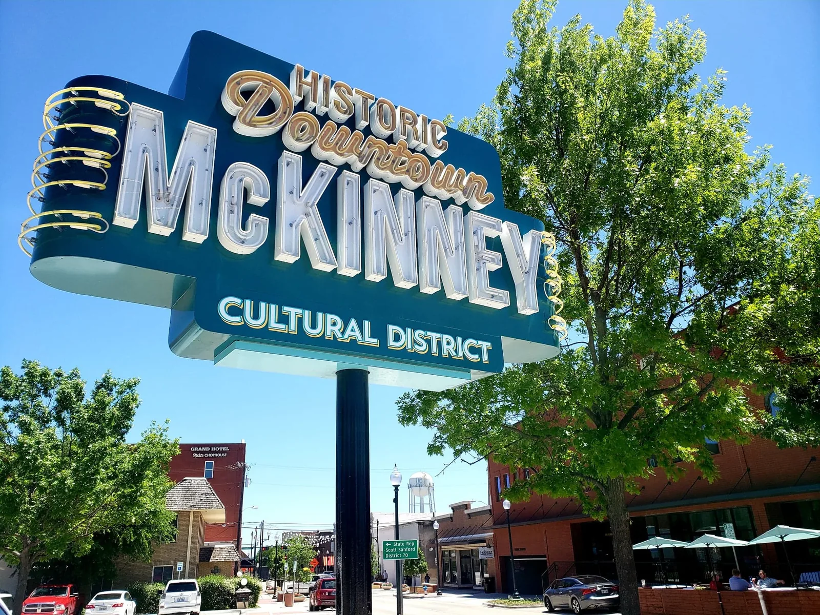Historic Downtown McKinney sign and cultural district