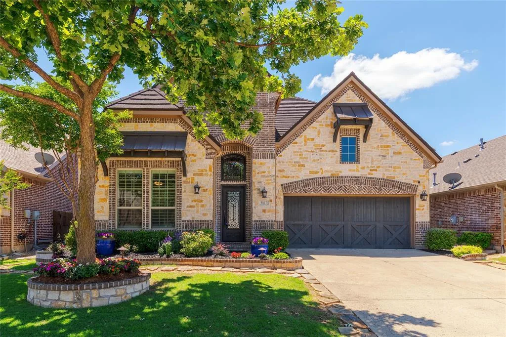 5617 Datewood Ln